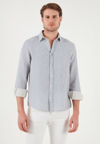 REGULAR FIT - Shirt - saxe blue