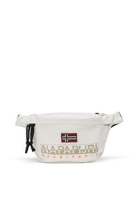 Marsupio bianco in tessuto con una patch della bandiera norvegese rossa e blu, "NAPAPIJRI geographic" in beige e arancione, chiusura con cordoncino e superficie testurizzata.