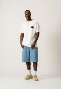 BLKVIS TEE UNISEX - T-shirts med print - white