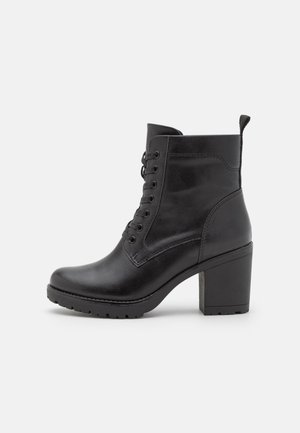 High Heel Stiefelette - black