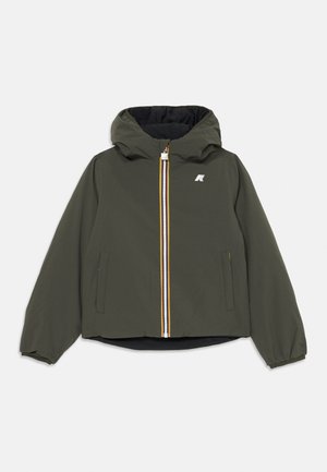 Hættejakke i olivengrøn med lynlås, der har flerfarvede striber, elastiske ærmer og sidelommer. Blødt tekstureret foer.