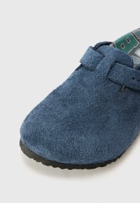 Birkenstock BOSTON LEVE VARSITY UNISEX - Mules - new navy