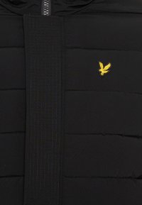 Lyle & Scott Chaqueta de invierno - black