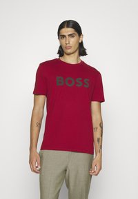 BOSS THINKING - Camiseta estampada - red