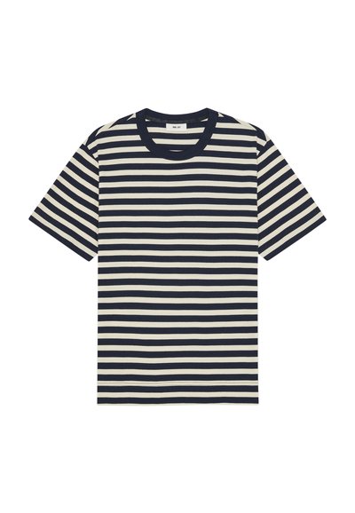 T-shirt a maniche corte con scollo tondo, a righe orizzontali blu navy e bianche, distesa su uno sfondo bianco.
