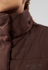 Even&Odd active Weste - brown