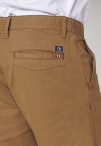 Non sélectionné, tierra   earth brown