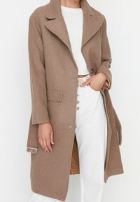 Trendyol Cappotto classico - beige