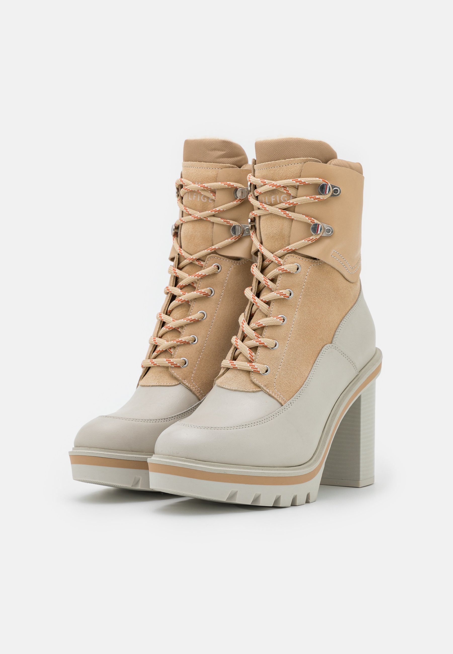 warm lined leather chelsea boots tommy hilfiger