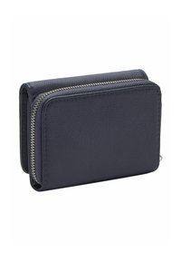 Granatowy skórzany portfel o fakturowanej powierzchni, wyposażony w zamek błyskawiczny obejmujący cały obwód oraz ozdobne przeszycia. Kompaktowy design w kształcie prostokąta.
