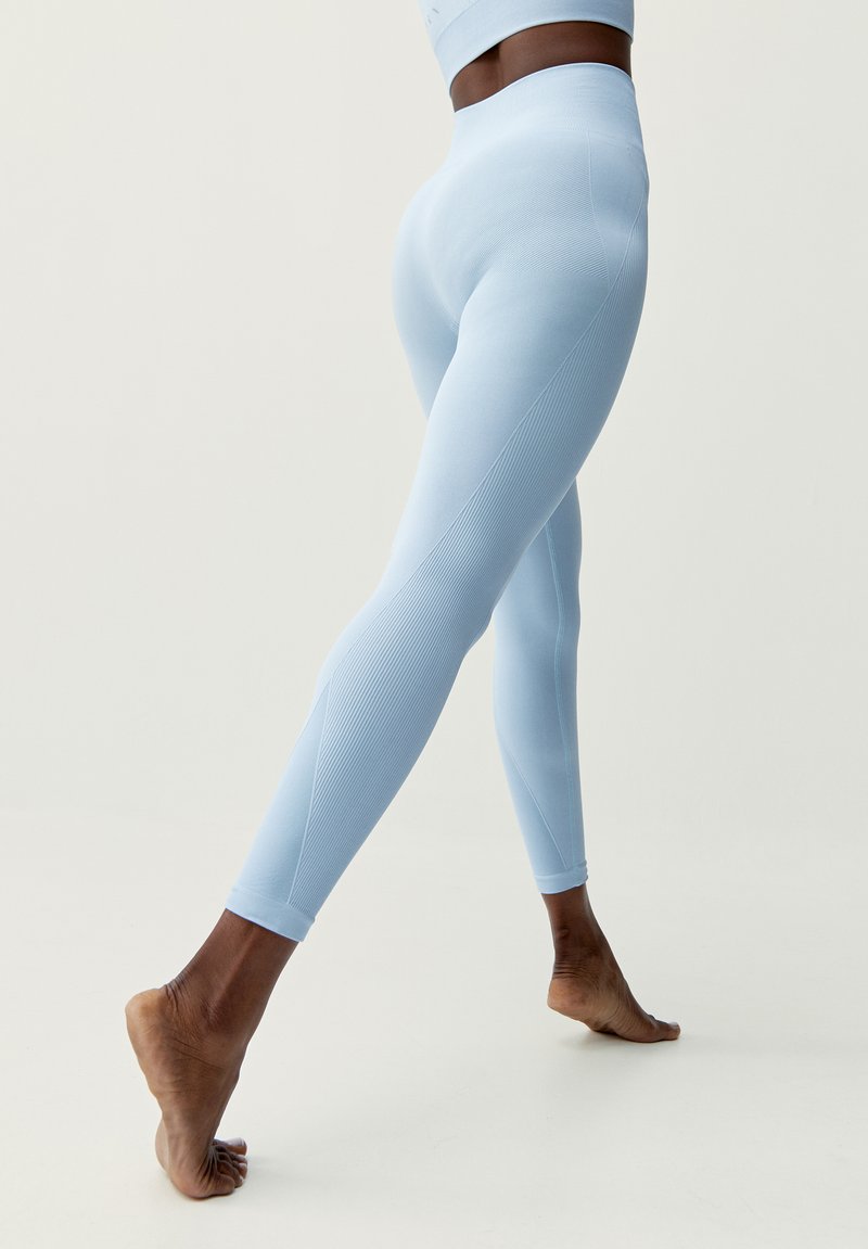 Born Living Yoga AMAL - Leggings - azul claro/hellblau - Zalando