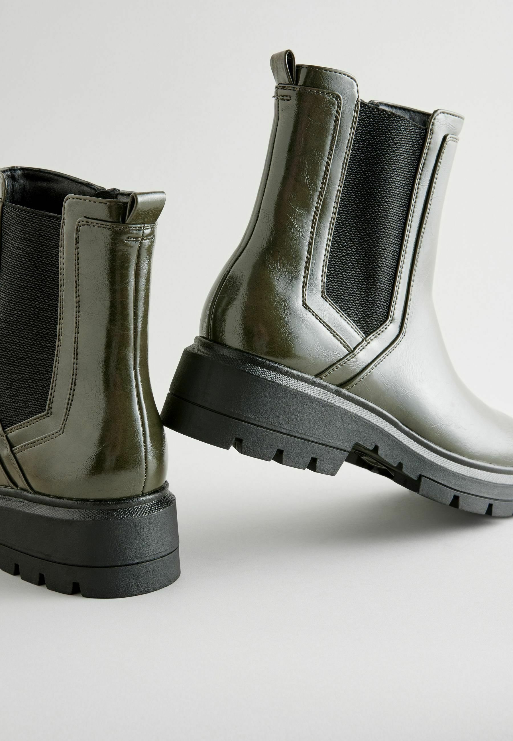 next green boots
