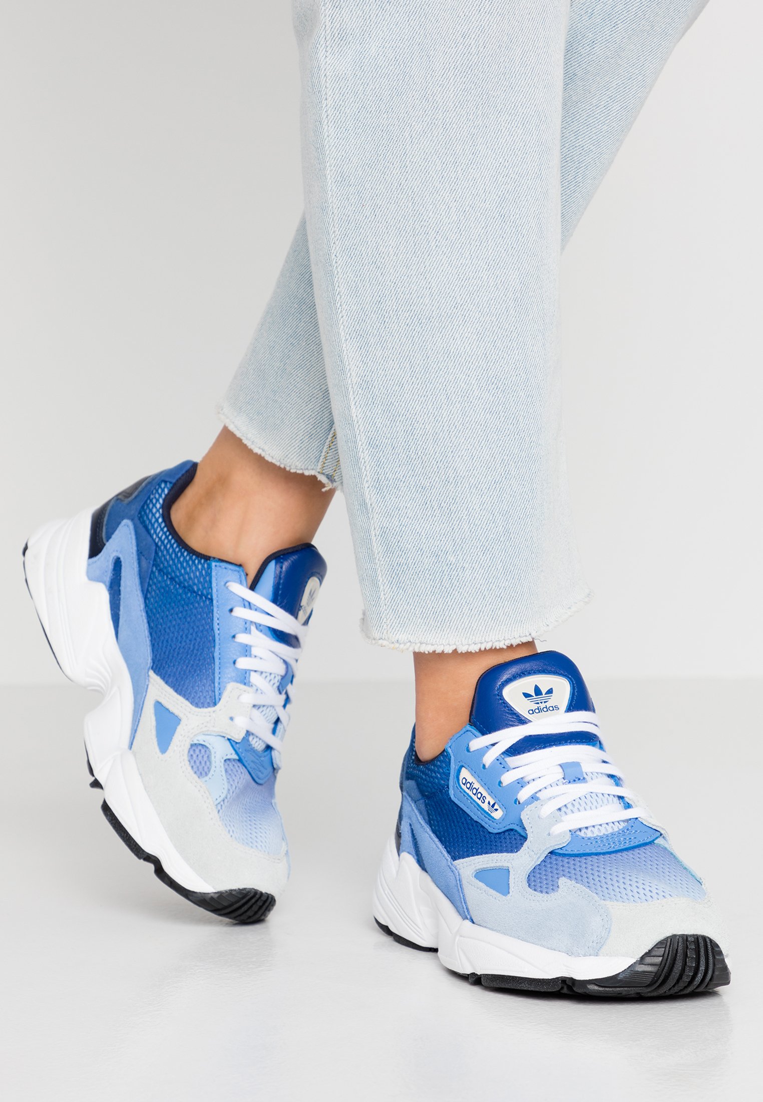 zalando falcon adidas