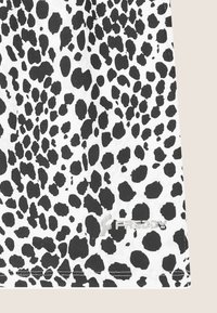 Freddy Pantaloncini sportivi - leopard animalier on pink