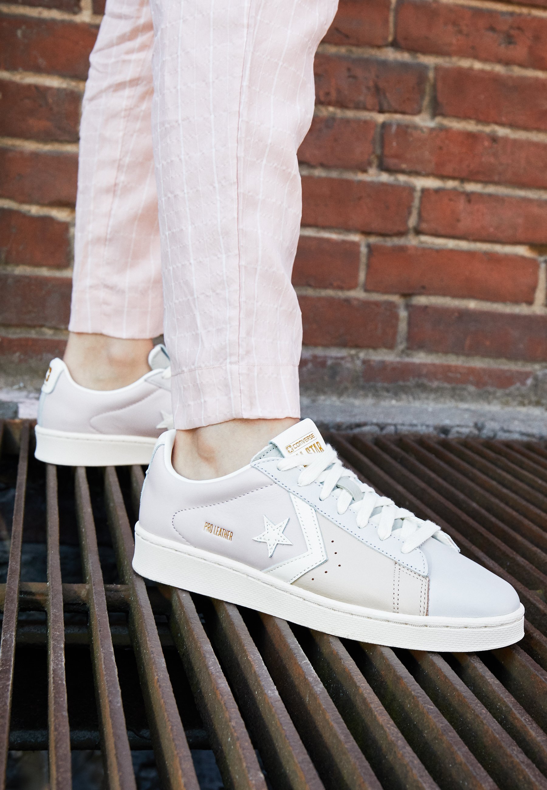 zalando converse pro leather