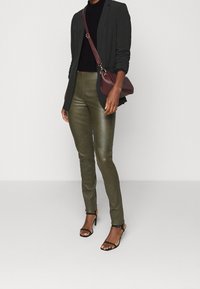 Even&Odd Tall Maglione - black