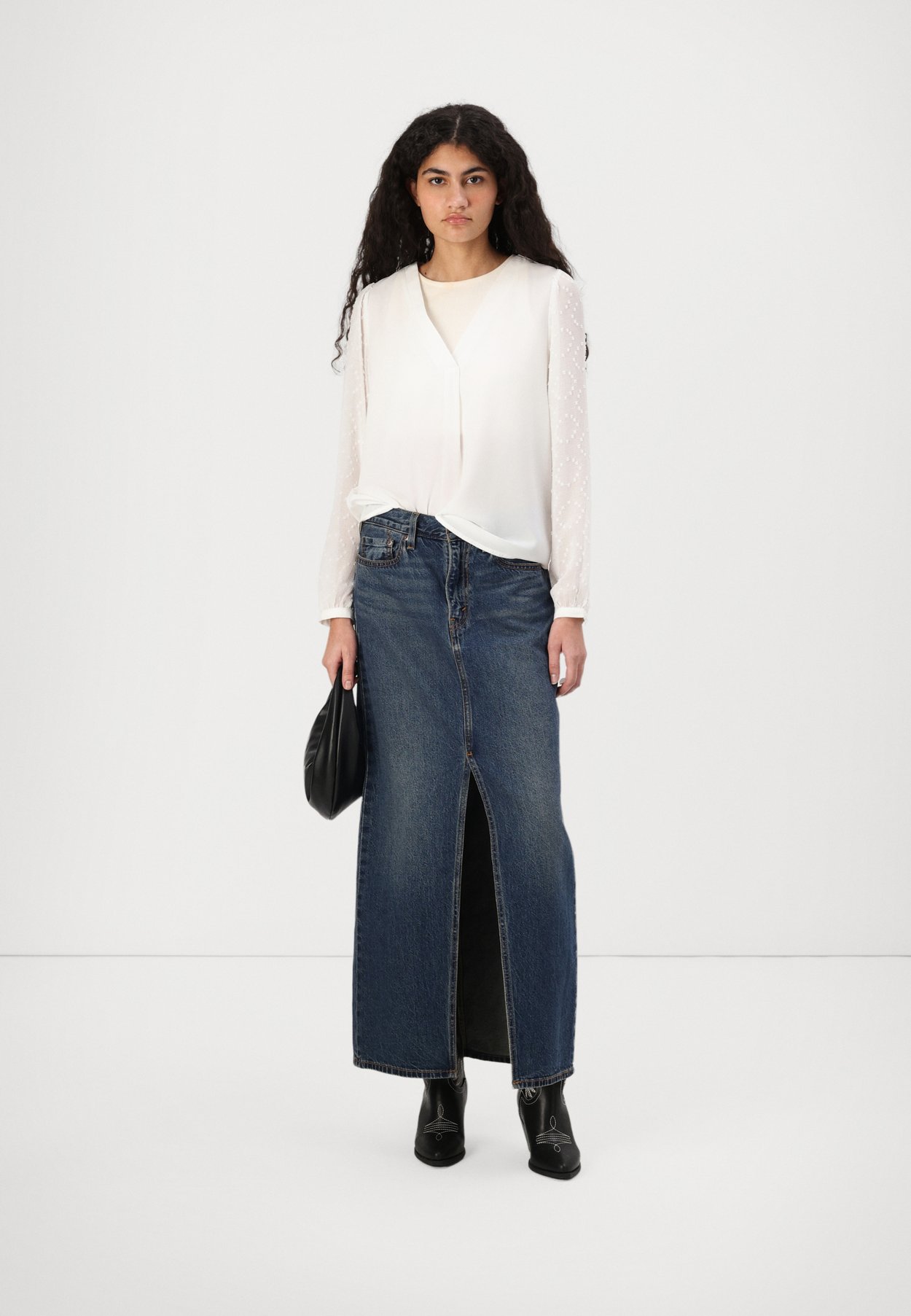 ONLMASJA V NECK