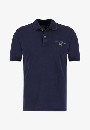 Mornarsko modra polo majica iz bombaža, z zloženim ovratnikom, dvema gumboma, kratkimi rokavi in majhnim izvezenim logotipom z zastavo.