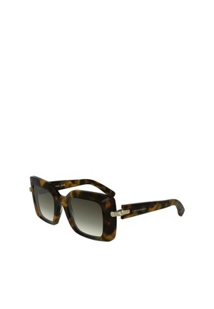 - Okulary przeciwsłoneczne