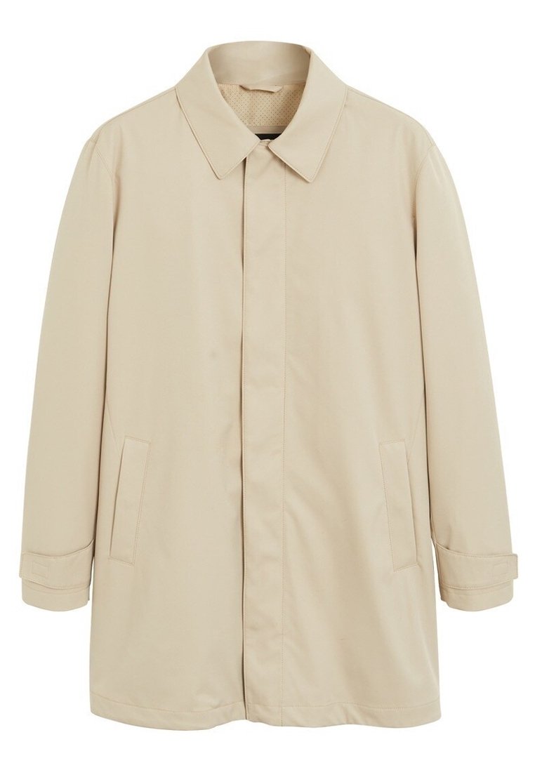 Trench-coat beige à manches longues avec col pointu, boutons avant dissimulés, poches latérales et sangles réglables aux poignets.