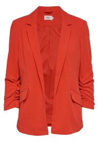 Blazer rojo hecho de tela ligera con un corte entallado, que presenta mangas dobladas, dos bolsillos frontales y un diseño de apertura frontal.