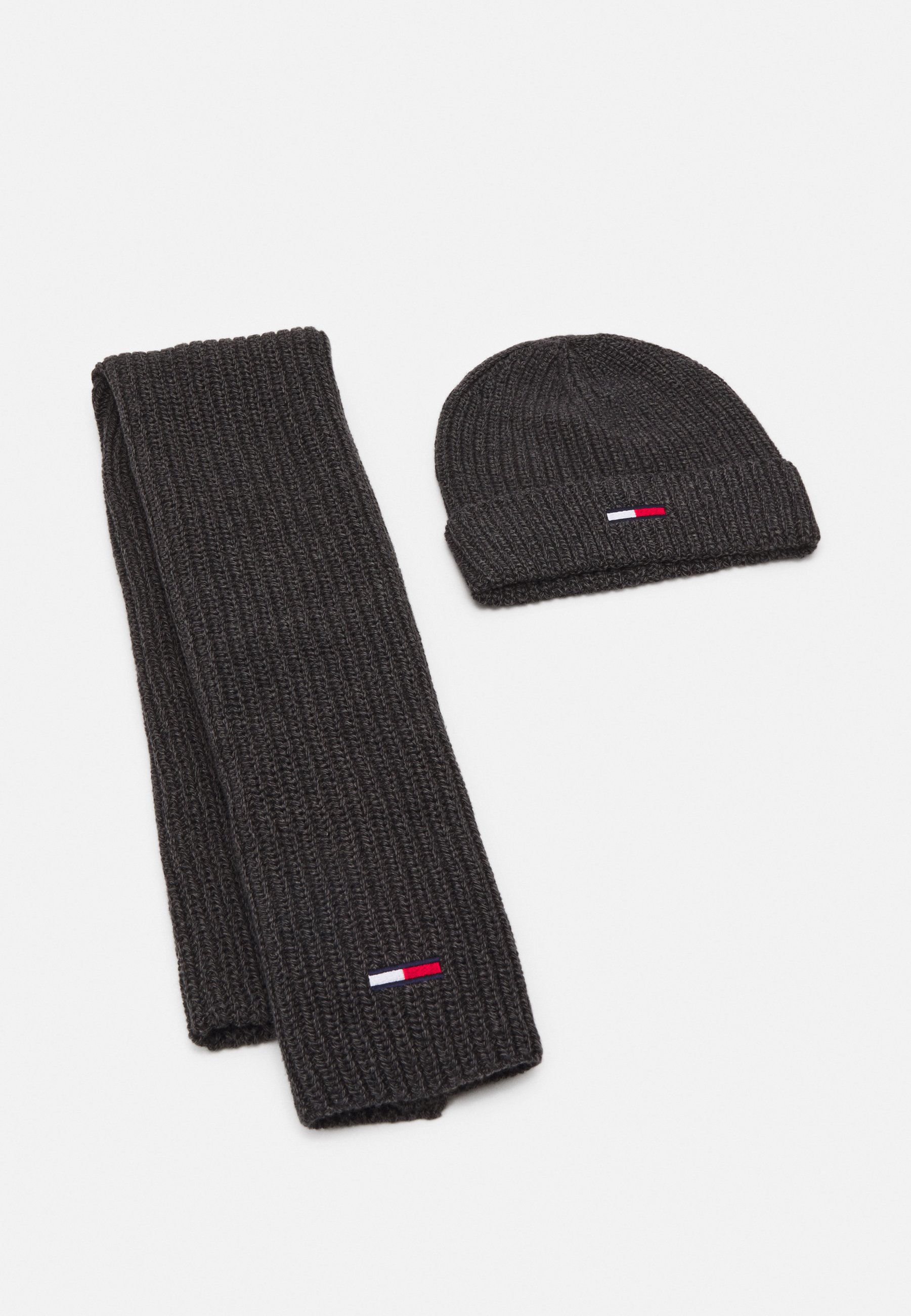 Tommy Jeans BASIC SCARF BEANIE SET 