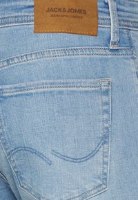 Jack & Jones JJIPETE JJORIGINAL - Calças de ganga justas - blue denim