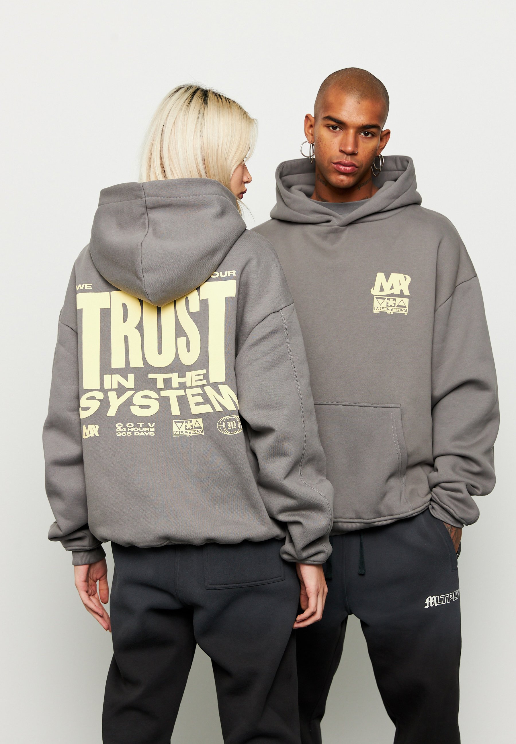 Honda CB750 Hornet E-Clutch 2026: il prezzo consigliato MSRP