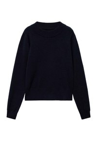 Marineblauwe cropped sweater met een brede, geribbelde halslijn en lange mouwen. De stof lijkt glad met geribbelde manchetten en zoom.