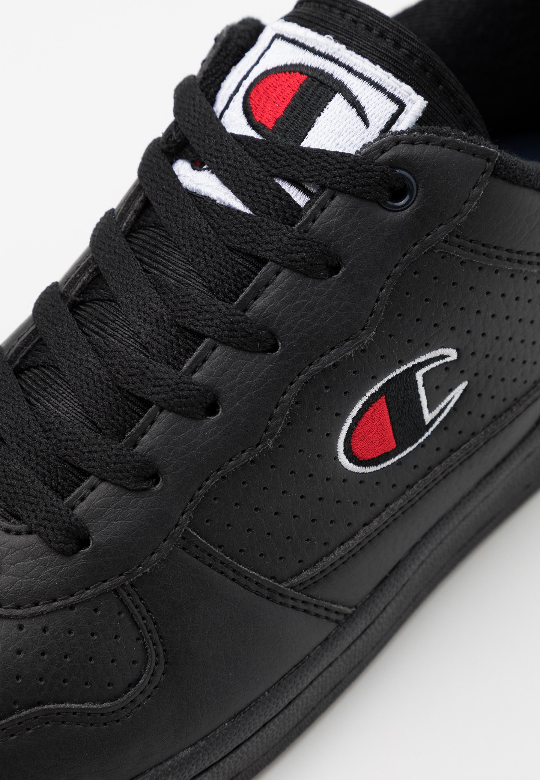 champion chicago low