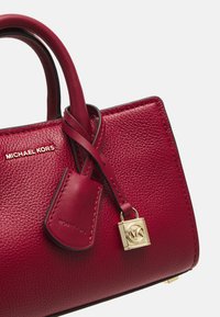 MICHAEL Michael Kors SCARLETT XBODY - Borsa a mano - deep red