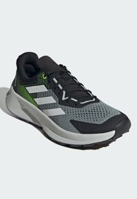 adidas Terrex SOULSTRIDE FLOW - Löparskor terräng - silver   crystal white   lucid lemon