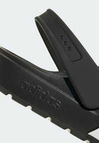 Thumbnail Image 7
