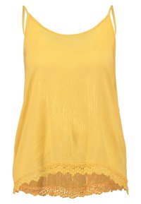 Top sin mangas amarillo, hecho de una tela ligera, que presenta una superficie texturizada y un ribete de encaje en el dobladillo. Tirantes delgados ajustables para un mejor calce.