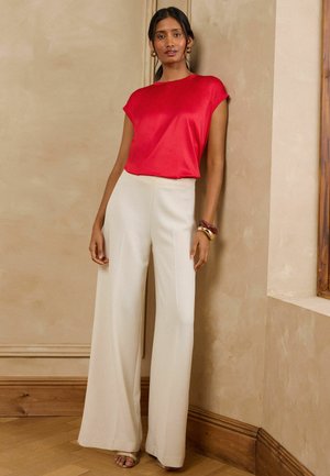 Love & Roses, REGULAR FIT - SATIN FRONT JERSEY T-SHIRT . - T-shirts basic - red