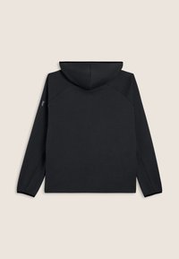 Sudadera con capucha negra de textura suave y mangas raglán. Presenta una capucha con cordones y puños acanalados. Diseño sencillo y sólido.