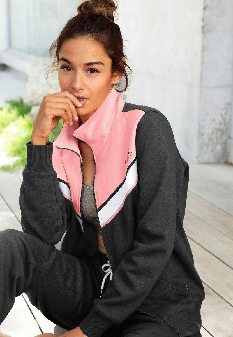 H.I.S Trainingsjacke - anthrazit/rosa