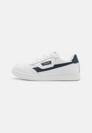 Trainers - white/navy