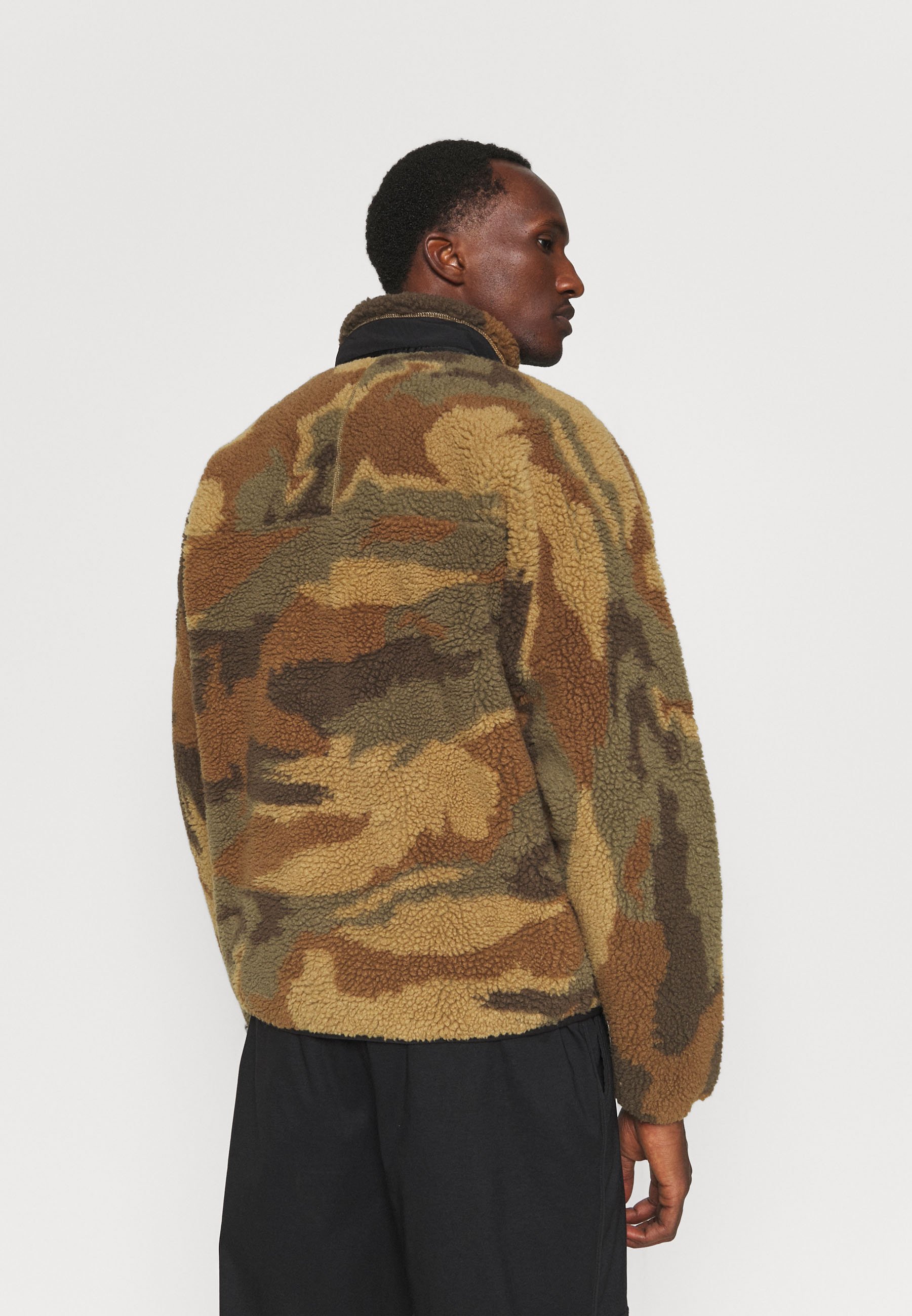 patagonia retro x bomber jacket basin green