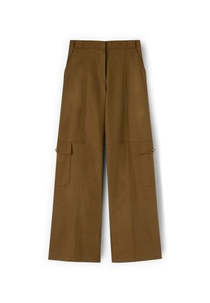 Braune weite Cargo-Hosen mit zwei Seitentaschen und Druckknopfdetails. Aus einem glatten Stoff mit strukturiertem Design gefertigt.