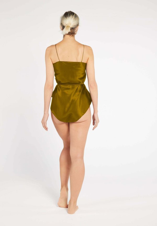 CLASSIC - Nightie - praline3