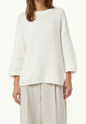 Stickad tröja - white