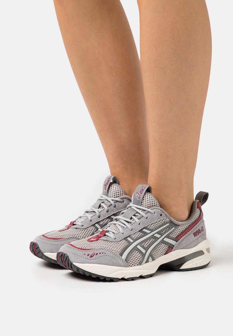 zalando asics