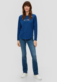 s.Oliver Langarmshirt - ozeanblau