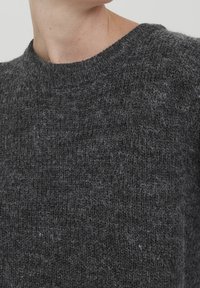 ICHI Stickad tröja - grey