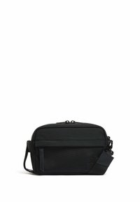 Borsa a tracolla nera realizzata in tessuto testurizzato, con un compartimento principale con zip, tasca frontale e tracolla regolabile. Design semplice e funzionale.