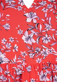 Zizzi FLASH - Denné šaty - poinsettia flower