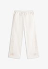 BRODERIE ANGLAISE DRAWSTRING TROUSERS WITH LINEN - Παντελόνι - ancient white