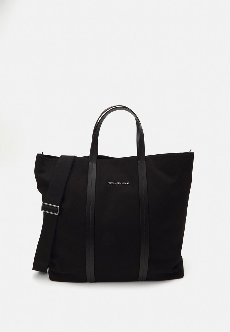 Sac tote rectangulaire noir avec double poignée et bandoulière réglable, avec le logo Emporio Armani centré sur le devant.
