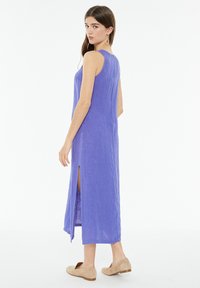 System Action Vestito casual - morado